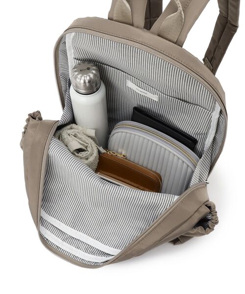 ITS'DEMO（イッツデモ）の「【6ポケット】裏地ストライプリュック（バックパック/リュック・レディース・ナチュラル/チャコールグレー/ブラック・00）」の20枚目の写真