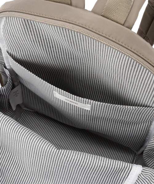 ITS'DEMO（イッツデモ）の「【6ポケット】裏地ストライプリュック（バックパック/リュック・レディース・ナチュラル/チャコールグレー/ブラック・00）」の21枚目の写真