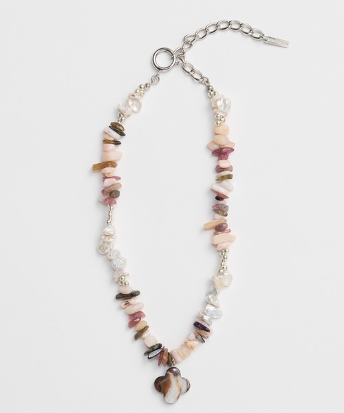 MAISON SPECIAL（メゾンスペシャル）の「【2026SUMMER PRE-ORDER】Mix Pearl Stone Necklace/ミックスパールストーンネックレス（ネックレス・レディース・ピンク/ブラック・FREE）」の6枚目の写真