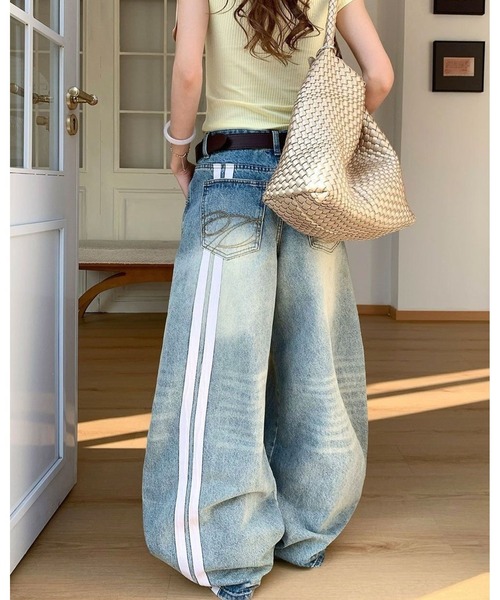 inst.ALL(インストール)の「バックラインデザインデニムワイドパンツ(デニムパンツ・レディース・ブルー・S/M/L)」の11枚目の写真