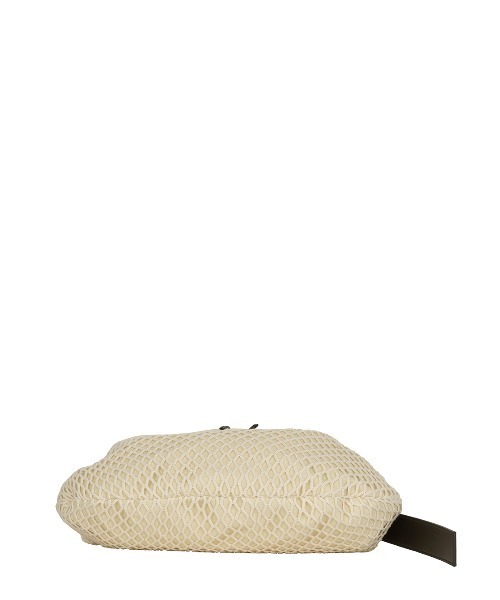 Ameri（アメリ）の「MEDI MESH ROUND SHOULDER BAG（ショルダーバッグ・レディース・ブラウン/アイボリー/ブラック・FREE）」の12枚目の写真