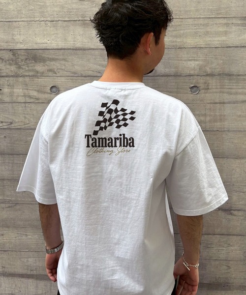SIDEWAY STANCE（サイドウェイスタンス）の「【SIDEWAY STANCE × tamariba】プリント 半袖Tシャツ（Tシャツ/カットソー・メンズ・ホワイト系2/ホワイト/ブラック/ブラック系2/ホワイト系3/ブラック系/ホワイト系1/ホワイト系/ブラック系3/ブラック系1/ホワイト系4/ブラック系4・SMALL/MEDIUM/LARGE）」の4枚目の写真