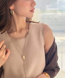 classicalelf（クラシカルエルフ）の「marina×クラシカルエルフコラボ》さりげなく華やぐ、いつもの一枚。フリンジデザインワッフルタンク（タンクトップ）」