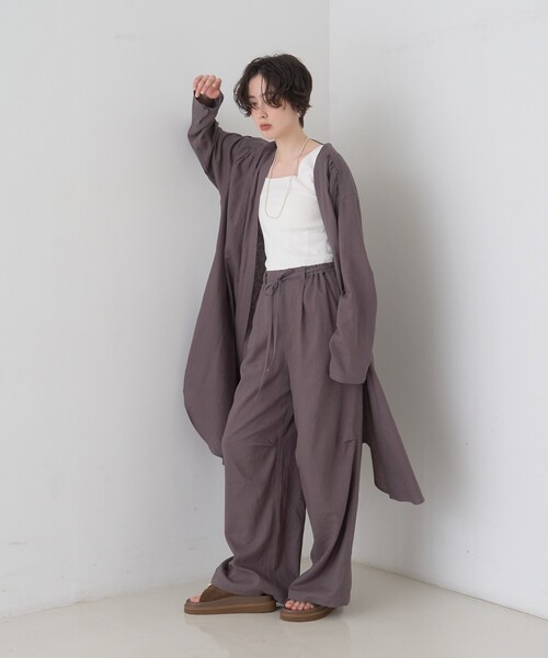 Rouge vif(ルージュヴィフ)の「【セットアップ対応】リネンロングトッパー/シャツ/カーディガン/羽織(シャツ/ブラウス・レディース・ホワイト/チャコールグレー・フリー)」の10枚目の写真