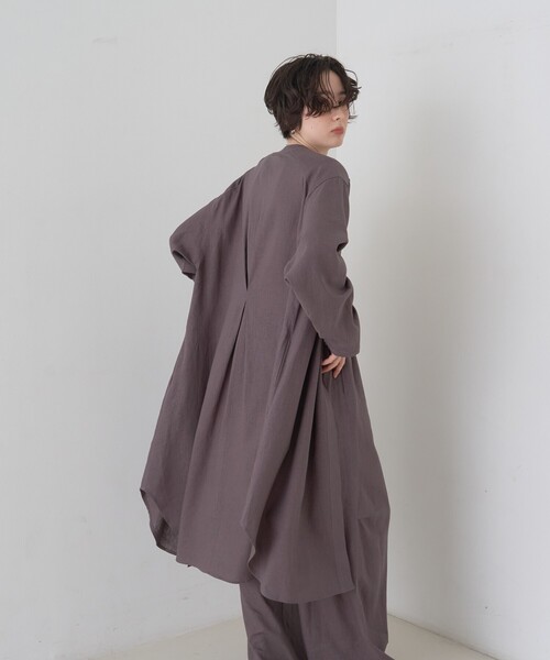 Rouge vif(ルージュヴィフ)の「【セットアップ対応】リネンロングトッパー/シャツ/カーディガン/羽織(シャツ/ブラウス・レディース・ホワイト/チャコールグレー・フリー)」の22枚目の写真