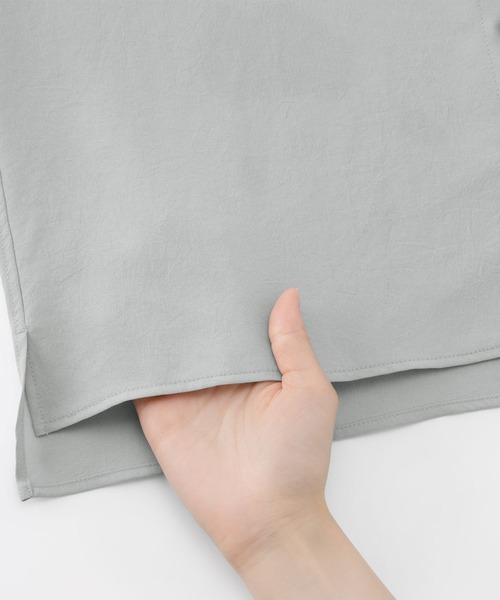 無印良品(ムジルシリョウヒン)の「<循環>婦人 風を通す フレンチスリーブブラウス(シャツ/ブラウス・レディース・オフホワイト/グレー/ライトオレンジ系/ブラック・XL/L/M/S)」の11枚目の写真