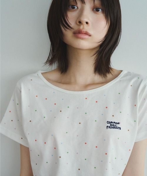 common gull products.(コモンガルプロダクツ)の「太陽の雨のTシャツ(Tシャツ/カットソー・レディース・サックスブルー/ホワイト系/ブラウン系/ピンク/パープル系/イエロー系/ミント・MEDIUM/SMALL/LARGE)」の20枚目の写真