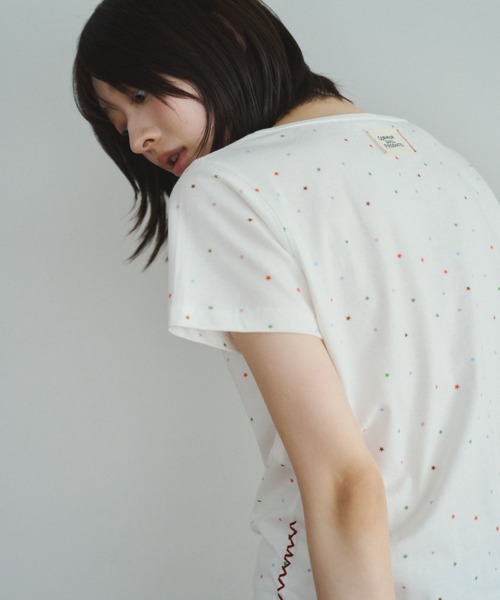 common gull products.(コモンガルプロダクツ)の「太陽の雨のTシャツ(Tシャツ/カットソー・レディース・サックスブルー/ホワイト系/ブラウン系/ピンク/パープル系/イエロー系/ミント・MEDIUM/SMALL/LARGE)」の22枚目の写真