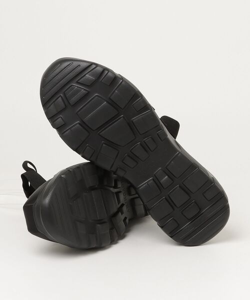 AKIKOAOKI(アキコアオキ)の「AKIKOAOKI /アキコアオキ/Giselle-satin BK×BK(バレエシューズ・レディース・ブラック・39)」の3枚目の写真