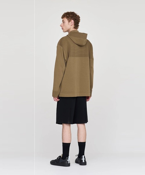 CFCL(シーエフシーエル)の「【CFCL】TC MILAN HOODIE JACKET(パーカー・メンズ・ブラック・5/3/1)」の6枚目の写真