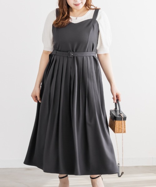 CLETTE(クレット)の「CLETTEオリジナルベルト付きプリーツジャンスカワンピース(ワンピース・レディース・チャコールグレー/ワイン/グレイッシュベージュ・LL/4L/3L)」の2枚目の写真