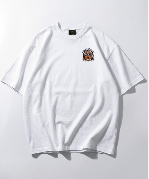Leyline(レイライン)の「【Leyline】SHICHITEN HAKKI tee / 9.1oz ビッグシルエット グラフィックT(Tシャツ/カットソー・メンズ・ブラック/ホワイト・MEDIUM/X-LARGE/LARGE)」の8枚目の写真