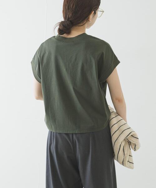 URBAN RESEARCH(アーバンリサーチ)の「『UR TECH』スーピマコットンフレンチスリーブカットソー(Tシャツ/カットソー・レディース・ブラック/ベージュ系その他/ブラウン/カーキ・FREE)」の17枚目の写真