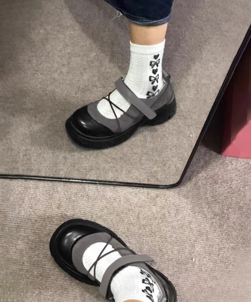 Miniministore(ミニミニストア)の「厚底メリージェーンシューズ美脚ローファー(ローファー・レディース・ブラック/グレー・24.5cm/24.0cm/23.5cm/23.0cm/22.5cm/25.0cm)」の17枚目の写真