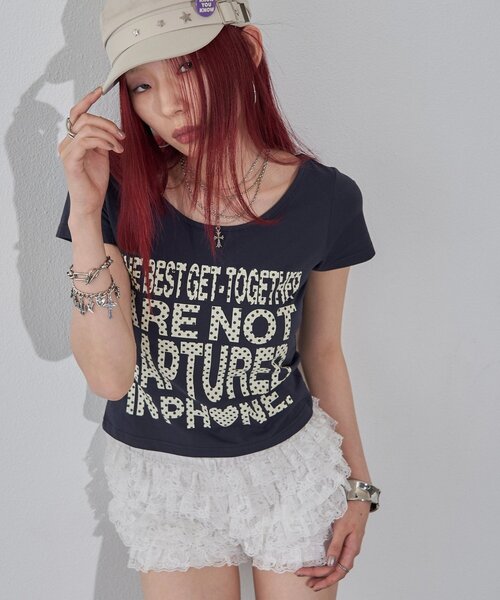WHO'S WHO gallery（フーズフーギャラリー）の「【WEB限定】メッセージドットロゴS/S TEE（Tシャツ/カットソー・レディース・ピンク/オフホワイト/イエロー/ネイビー/ブラック・FREE）」の3枚目の写真