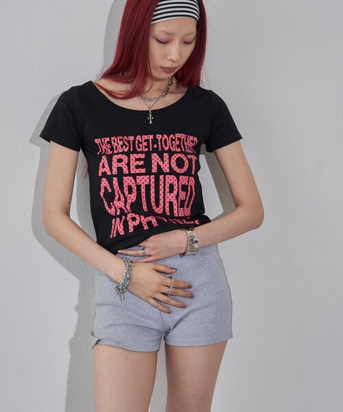 WHO'S WHO gallery（フーズフーギャラリー）の「【WEB限定】メッセージドットロゴS/S TEE（Tシャツ/カットソー・レディース・ピンク/オフホワイト/イエロー/ネイビー/ブラック・FREE）」の11枚目の写真