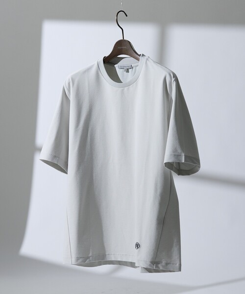 DESIGNWORKS（デザインワークス）の「【接触冷感 / COVEROSS(R) 】ピポット付ハンマースリーブ Tシャツ / セットアップ対応（Tシャツ/カットソー・メンズ・ライトグレー/ブラック/ホワイト/ブラウン・46/50/48）」の5枚目の写真