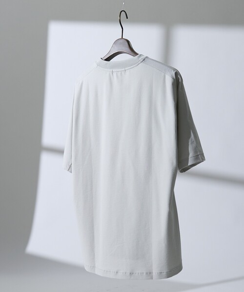 DESIGNWORKS（デザインワークス）の「【接触冷感 / COVEROSS(R) 】ピポット付ハンマースリーブ Tシャツ / セットアップ対応（Tシャツ/カットソー・メンズ・ライトグレー/ブラック/ホワイト/ブラウン・46/50/48）」の6枚目の写真