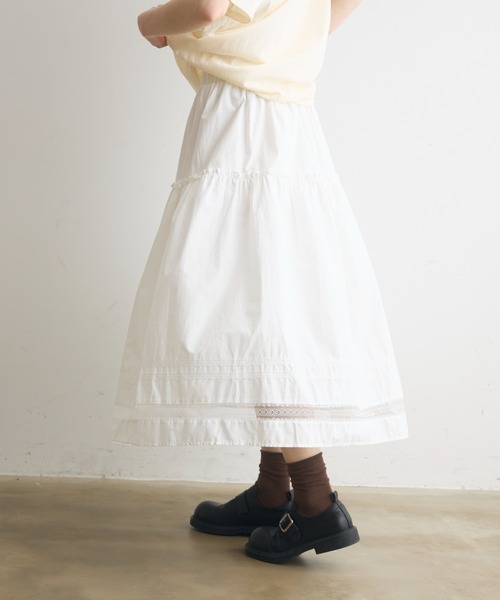 Crisp(クリスプ)の「frill gather lace hem skirt / フリルギャザーレースヘムスカート(スカート・レディース・ホワイト・FREE)」の3枚目の写真