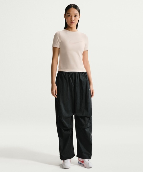NIKE（ナイキ）の「ナイキ NIKE ナイキ   NSW バーンアウト ロゴ S/S トップ（Tシャツ/カットソー・レディース・クリーム/ブラック・S/M/L/XL）」の5枚目の写真