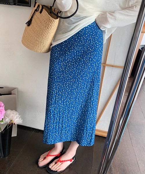 shyam inspiration（シャムインスピレーション）の「アソート小花柄スカート/スリット入り（スカート・レディース・ブルー/レッド・F）」の12枚目の写真