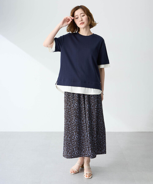 Petit Honfleur(プチオンフルール)の「レイヤード風カットプルオーバー【接触冷感・UVカット】(Tシャツ/カットソー・レディース・ネイビー/グレー・M/L)」の13枚目の写真