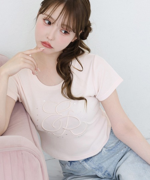 one after another NICE CLAUP(ワンアフターアナザーナイスクラップ)の「ビジュー付きロゴ刺繍Tee(Tシャツ/カットソー・レディース・オフホワイト/ブラック/ピンク/ホワイト系その他・FREE)」の4枚目の写真