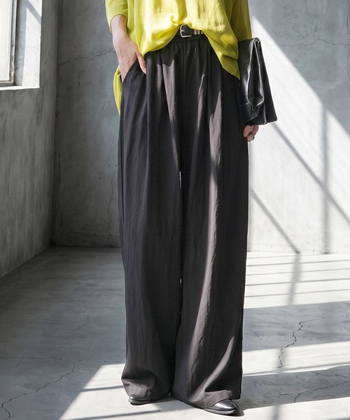 antiqua(アンティカ)の「タック ワイドパンツ(その他パンツ・レディース・ネイビー/ブラック/グレー・ONESIZE)」の5枚目の写真
