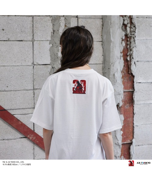AIR TWOKYO(エアトゥーキョー)の「『ゴジラVSデストロイア』30周年 シーンイラストTシャツ 5(ゴジラVSデストロイア)(Tシャツ/カットソー・メンズ・ホワイト/ブラック・XX-LARGE/X-LARGE/MEDIUM/SMALL/LARGE)」の7枚目の写真