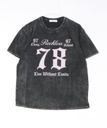 ウォッシュ加工オーバーサイズナンバープリントTシャツ
