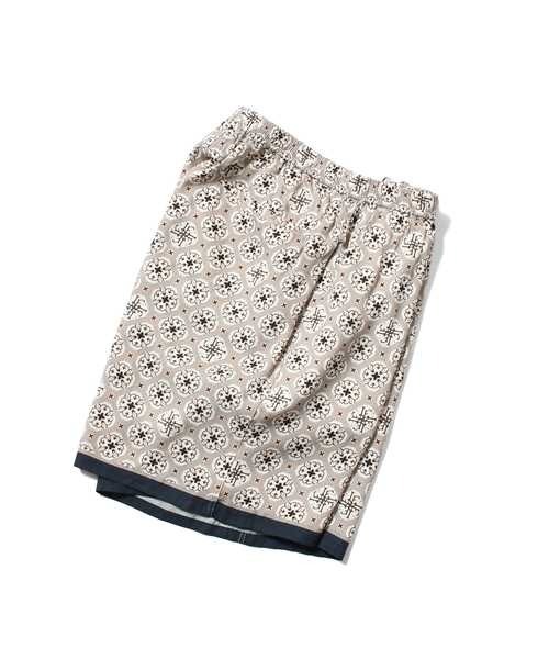 LFYT(エルエフワイティー)の「LFYT ラファイエット【Lafayette】- ハーフパンツ【ARABESQUE PATTERN EASY SHORTS LS261303】(その他パンツ・メンズ・ネイビー/ホワイト・X-LARGE/LARGE/MEDIUM/XX-LARGE)」の11枚目の写真