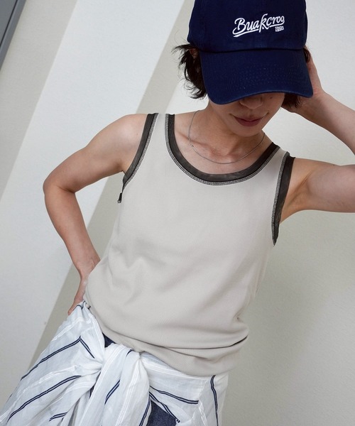 gossara(ゴサラ)の「【一枚でもインナーでも活躍】リブ×チュールトリミングタンク(タンクトップ・レディース・ライトベージュ/アイボリー/チャコールグレー/ブラウン・FREE)」の8枚目の写真