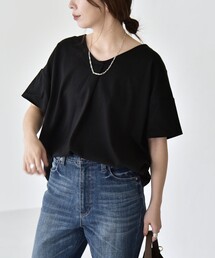 quaranciel:〈接触冷感/汗染み防止加工/洗濯機可能〉Vネック タック ハーフスリーブ TEE