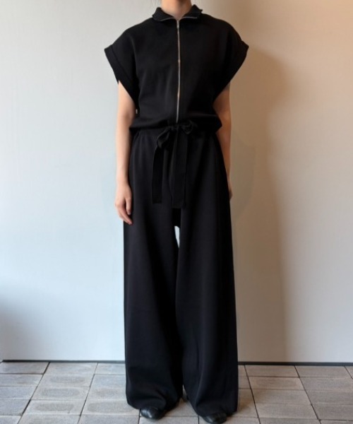 MANOF(マノフ)の「MANOF GATKNIT ZIP ALL IN ONE(サロペット/オーバーオール・レディース・グレー/ブラック・SMALL/MEDIUM)」の1枚目の写真