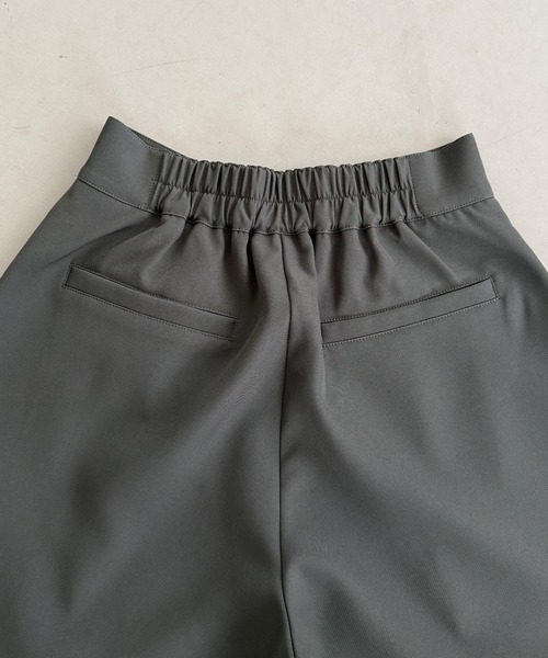 callautia（カラウティア）の「アシメデザインタックパンツ(裏無し)（スラックス・レディース・チャコール/ブラック/ライトベージュ・LARGE/MEDIUM/SMALL）」の17枚目の写真