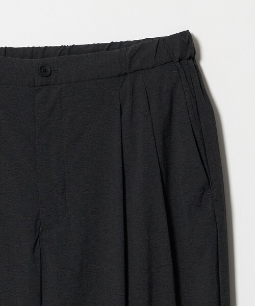 UNITED ARROWS（ユナイテッドアローズ）の「ウェザーコンフォート メランジ 2プリーツ バルーンパンツ（その他パンツ・メンズ・ブラック/ダークグレー・M/L/XL/S）」の4枚目の写真