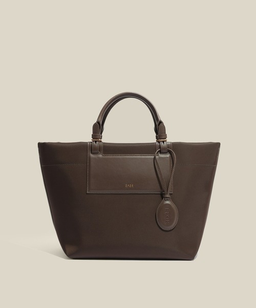 E'POR(エポール)の「【E'POR】BOAT BAG Medium+/A4対応・撥水・軽量・一部WEB限定カラー・26AW新型(ハンドバッグ・レディース・ダークブラウン/ブラック系その他/ブラック/ベージュ・FREE)」の7枚目の写真
