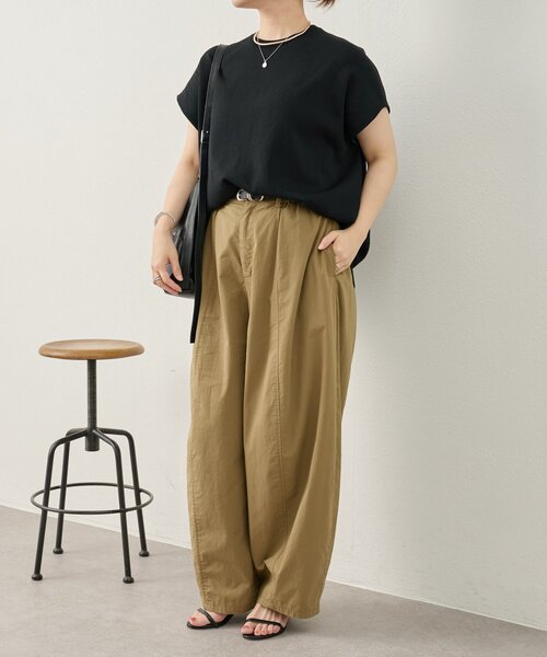 BEARDSLEY(ビアズリー)の「ゆったりニットプルオーバー(ニット/セーター・レディース・パープル/ブラック/ベージュ・FREE)」の7枚目の写真