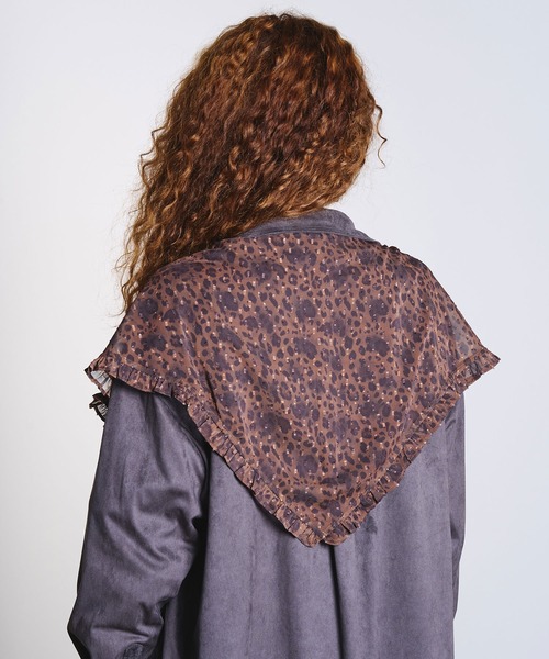 ROSE BUD(ローズバッド)の「PRINTED SCARF(バンダナ/スカーフ・レディース・ブラック/バーガンディー/ベージュ・ONE SIZE)」の3枚目の写真