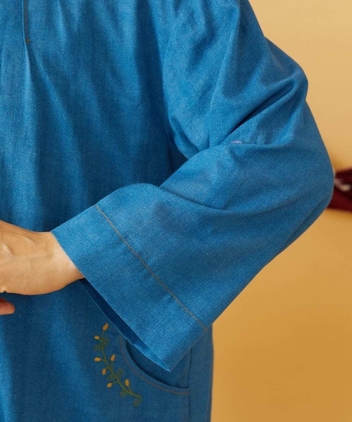 Jocomomola（ホコモモラ）の「デニムライク フラワー刺繍フード付きジャケット（その他アウター・レディース・ブルー/ベージュ・40）」の14枚目の写真