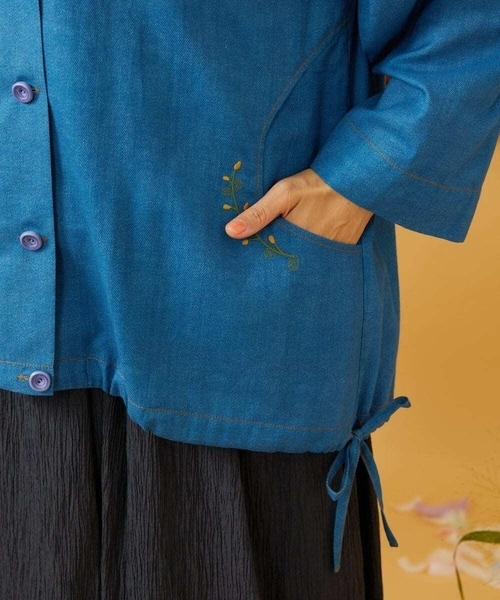 Jocomomola（ホコモモラ）の「デニムライク フラワー刺繍フード付きジャケット（その他アウター・レディース・ブルー/ベージュ・40）」の17枚目の写真