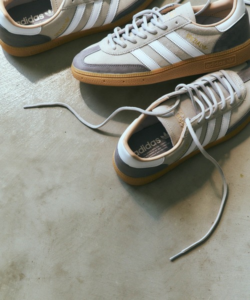 adidas(アディダス)の「【adidas Originals for ADAM ET ROPE'】HANDBALL SPEZIAL(スニーカー・レディース・ライトグレー・23/24/25/22.5/24.5/23.5)」の4枚目の写真