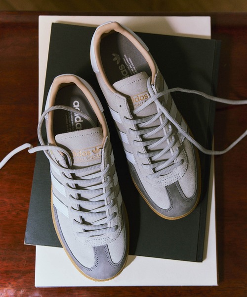 adidas(アディダス)の「【adidas Originals for ADAM ET ROPE'】HANDBALL SPEZIAL(スニーカー・レディース・ライトグレー・23/24/25/22.5/24.5/23.5)」の6枚目の写真