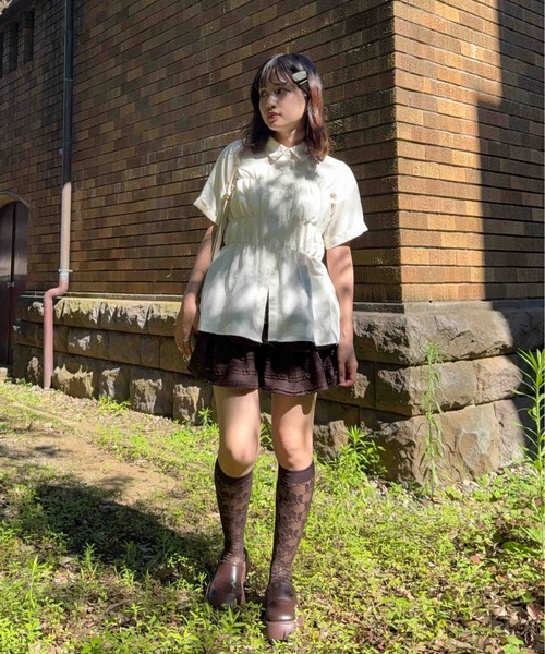 AS KNOW AS plus(アズノゥアズプラス)の「☆ビジュー付き ビスチェ風5分袖シャツ(シャツ/ブラウス・レディース・イエロー系/ブラック系/アイボリー系・FREE)」の13枚目の写真