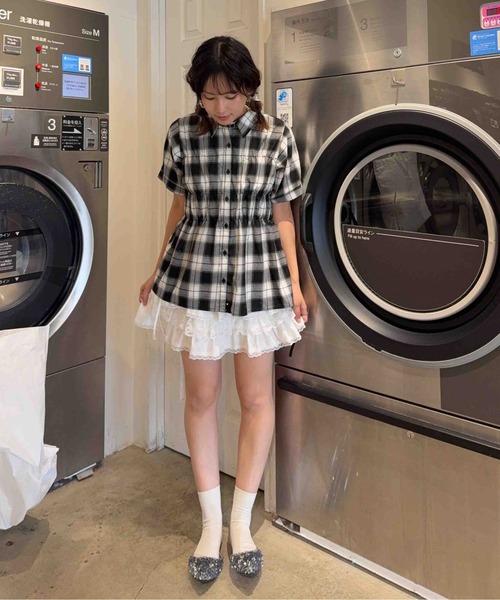 AS KNOW AS plus(アズノゥアズプラス)の「☆ビジュー付き ビスチェ風5分袖シャツ(シャツ/ブラウス・レディース・イエロー系/ブラック系/アイボリー系・FREE)」の15枚目の写真