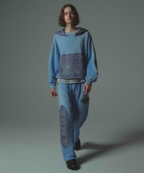 amok(アモク)の「FADE STUDS HOODY(パーカー・メンズ・ピンク/ブルー・S/M/L)」の19枚目の写真