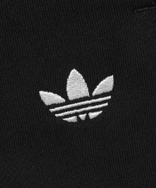 adidas Originals(アディダスオリジナルス)の「<adidas Originals>フリース ショーツ(その他パンツ・レディース・ブラック/パープル・L)」の8枚目の写真