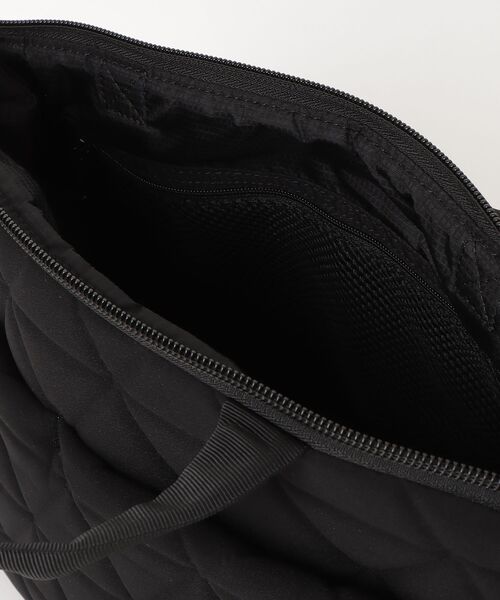 THE NORTH FACE（ザノースフェイス）の「Geoface Box Tote NM32355（ショルダーバッグ・メンズ・ブラック・FREE）」の4枚目の写真