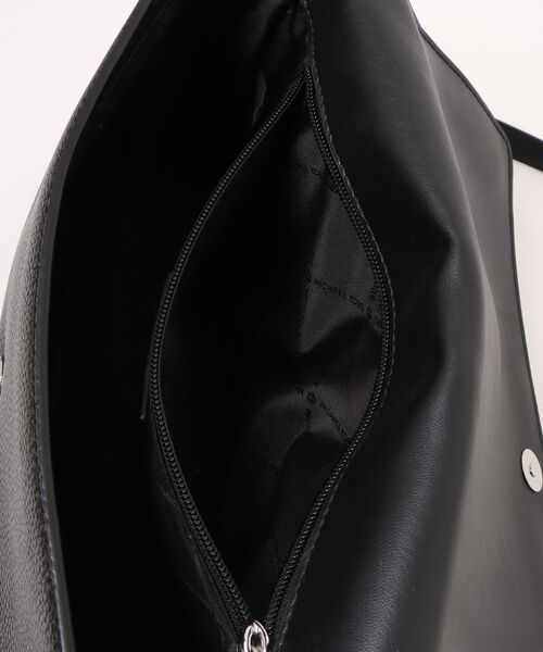 MICHAEL KORS(マイケルコース)の「KACEY LG FLAP SHLDR(ショルダーバッグ・レディース・ブラック・FREE)」の4枚目の写真