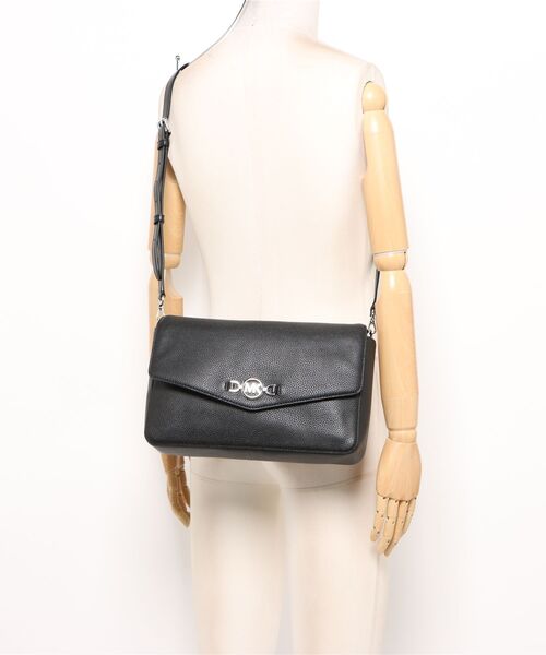 MICHAEL KORS(マイケルコース)の「KACEY LG FLAP SHLDR(ショルダーバッグ・レディース・ブラック・FREE)」の6枚目の写真